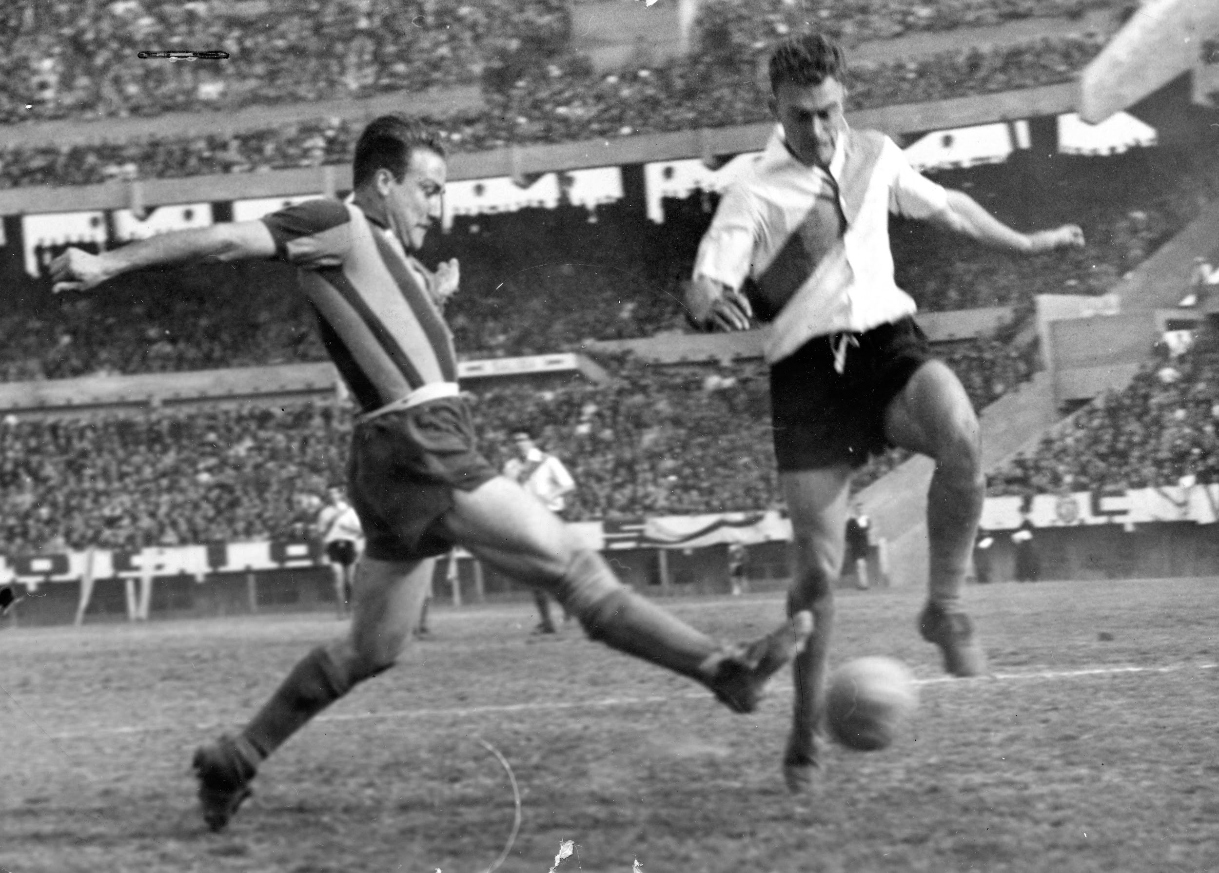 Alfredo Di Stefano jugada