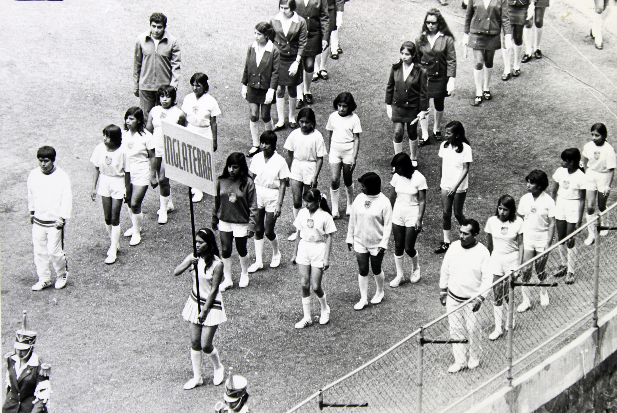 Inauguración México 1971 entrada de la selección Inglaterra