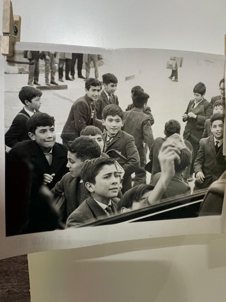 Inglaterra, 29 de mayo de 1966 - Afición infantil fuera del camión