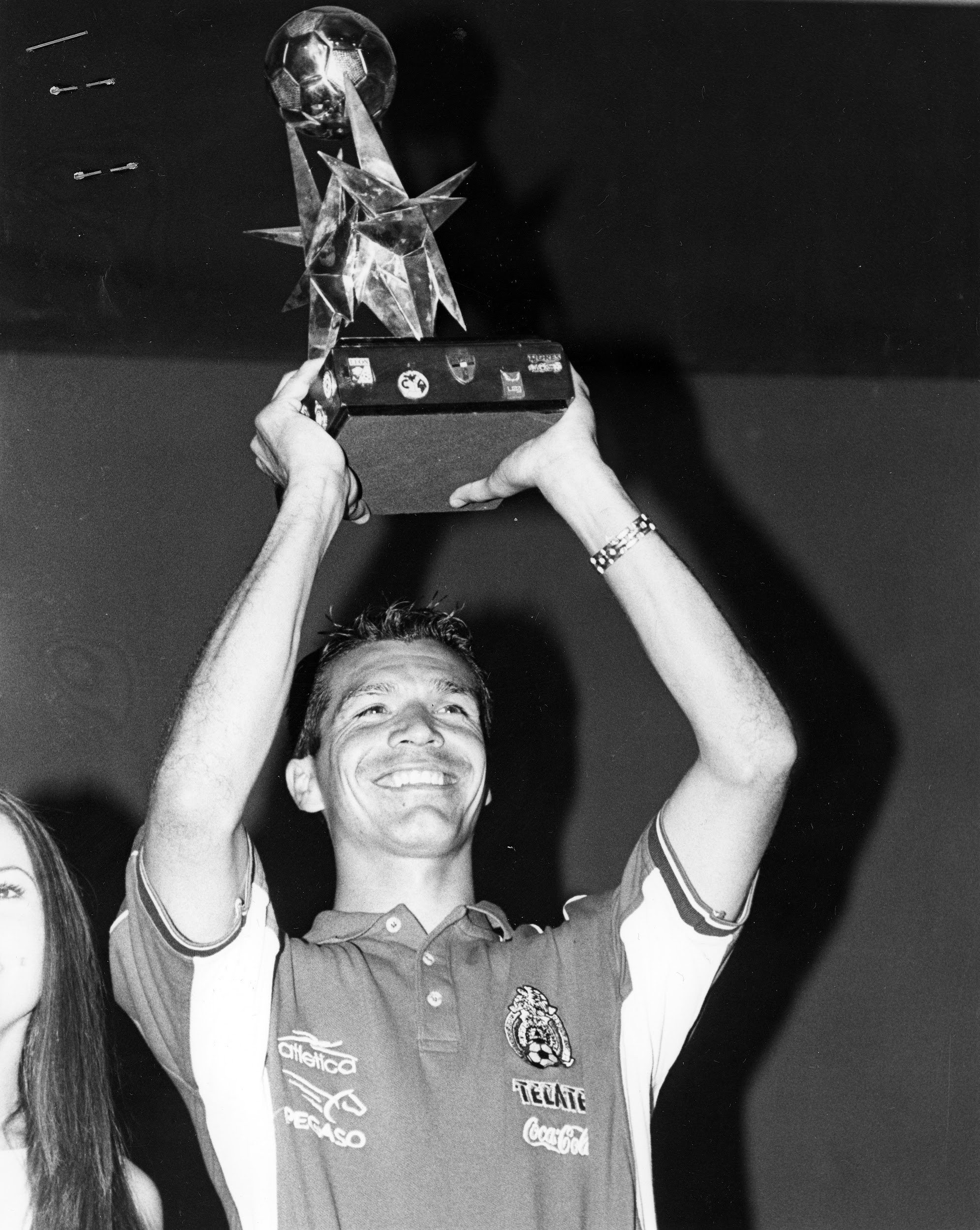 Jared Borguetti - levantando la copa