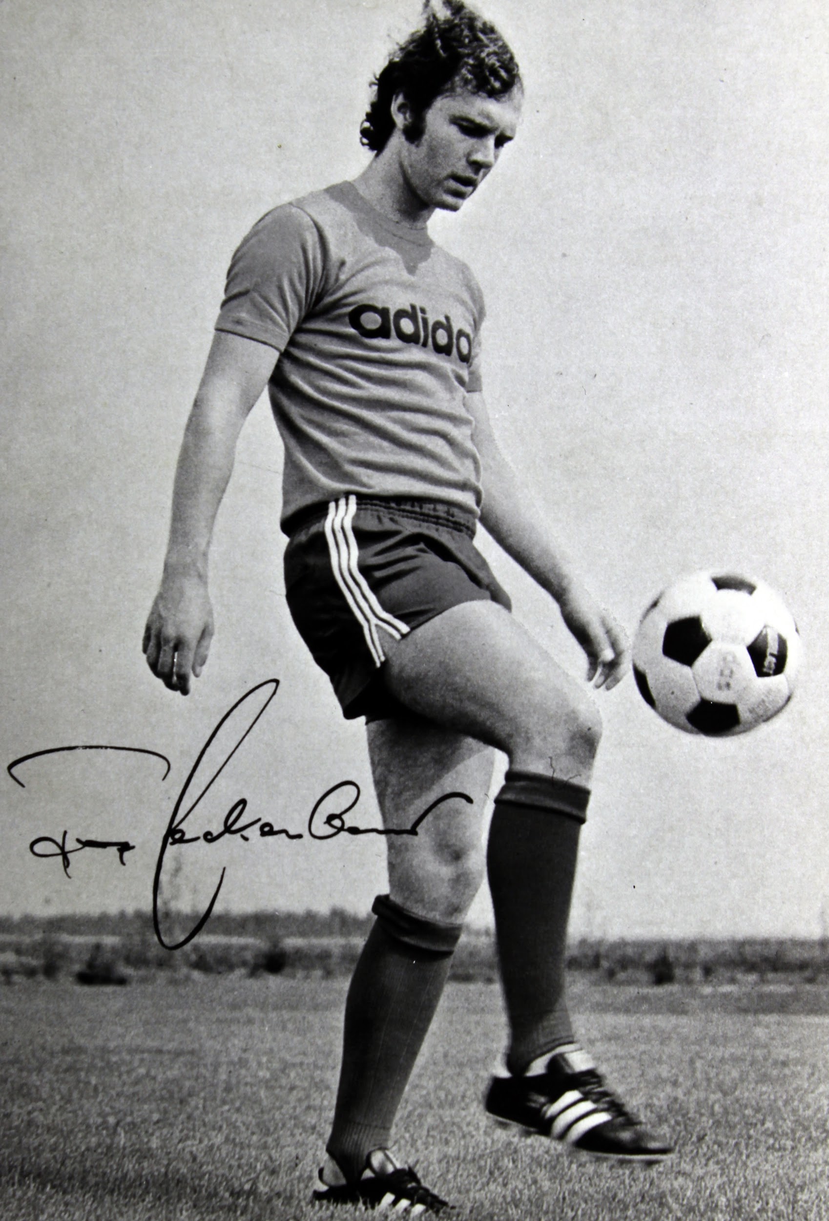Franz Beckenbauer jugada