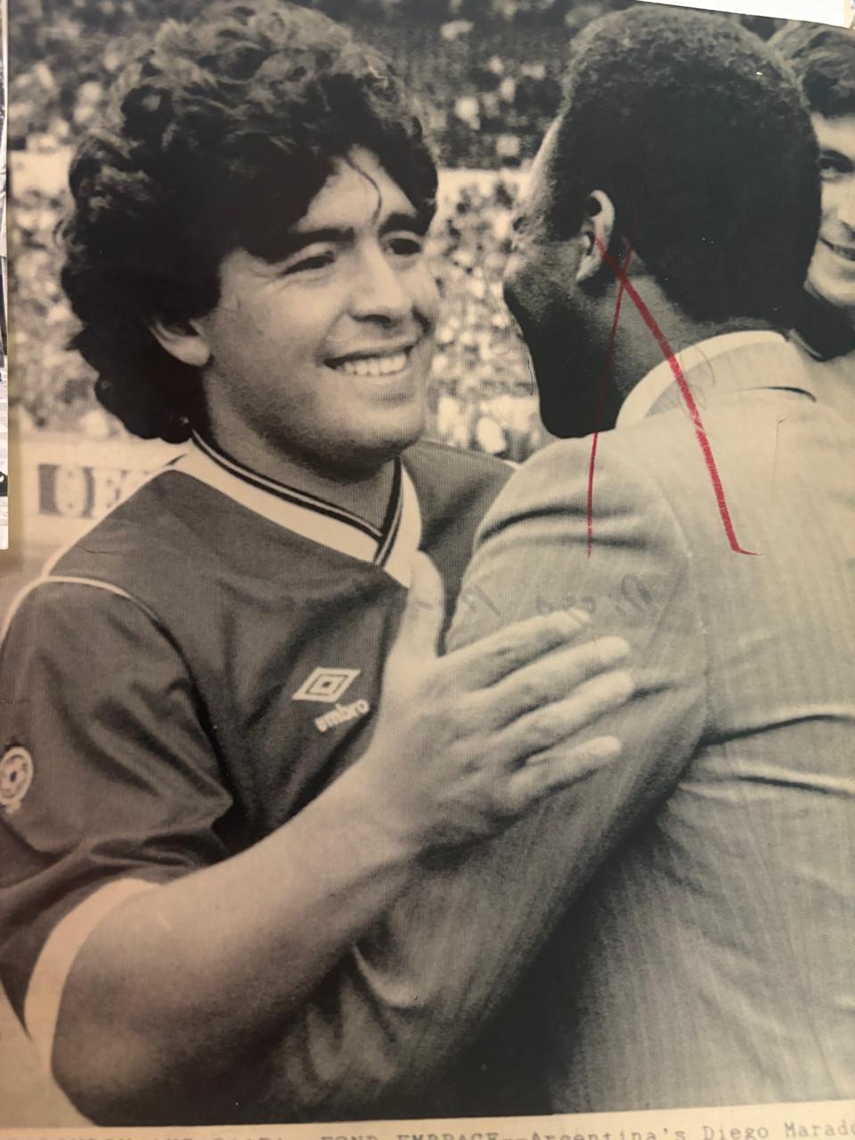 México,17 de septiembre de 1987 - Maradona y Pele en México