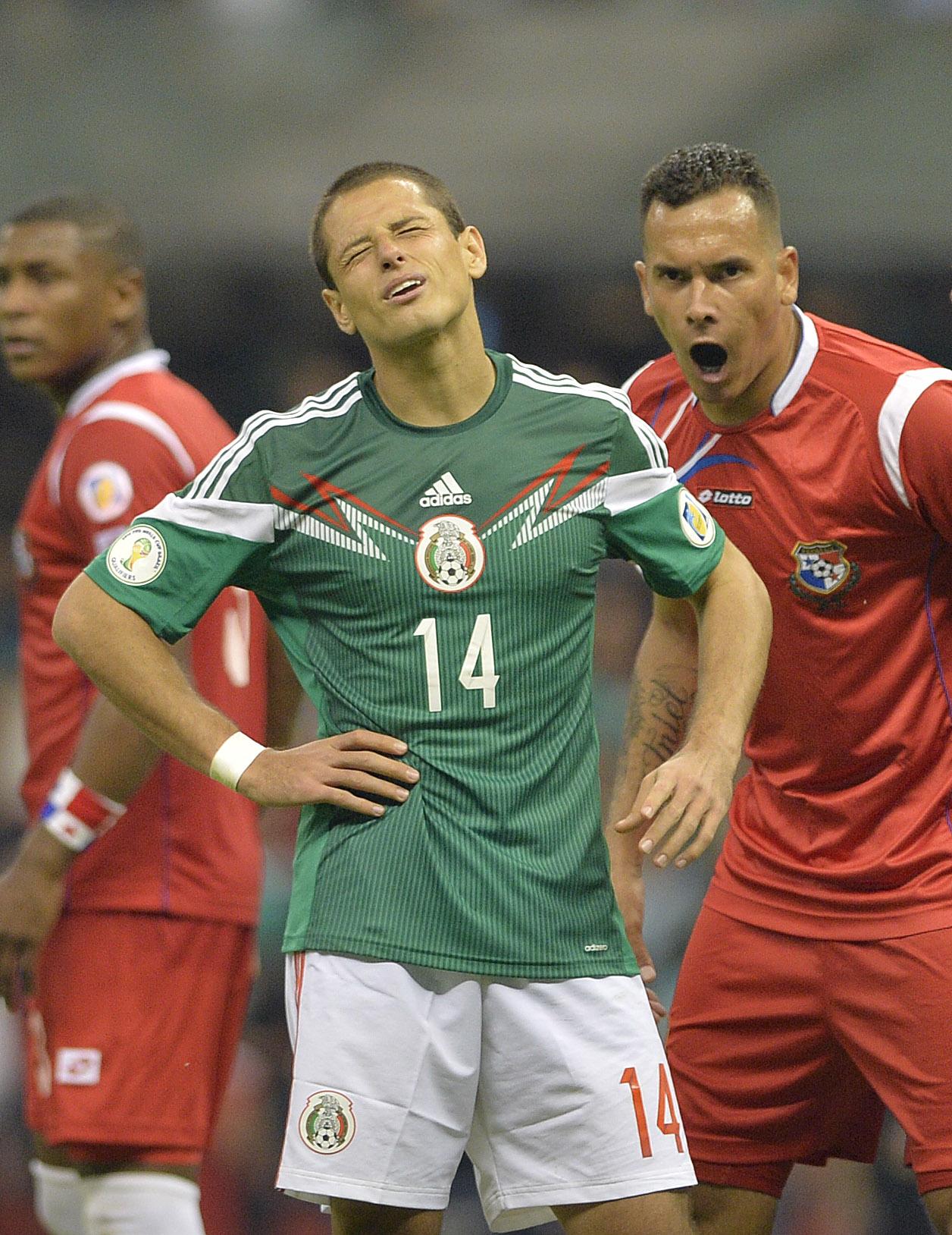 11 de octubre de 2013 - Javier Hernández, El Chicharito, Foto Barrera