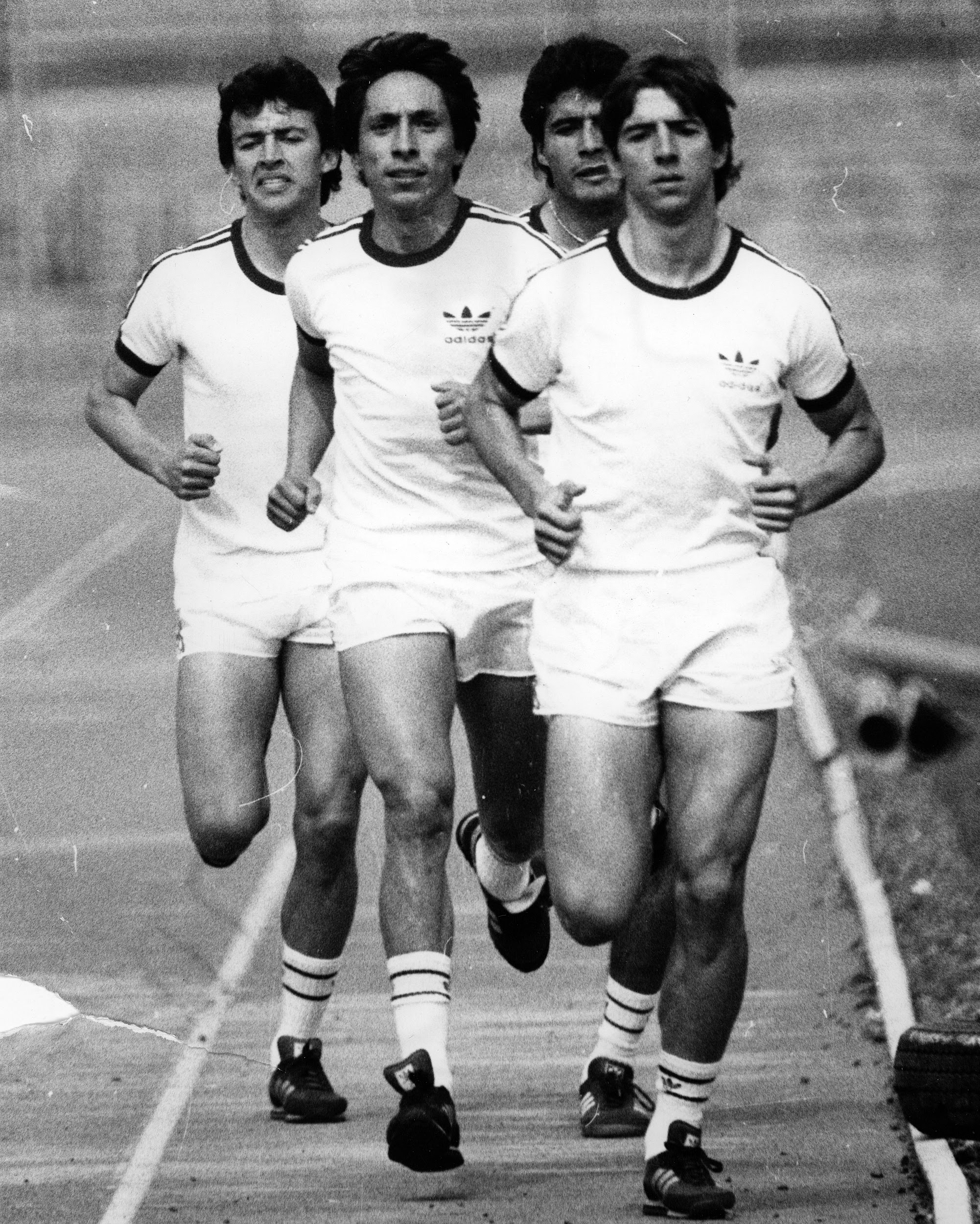 Manuel Negrete entrenando